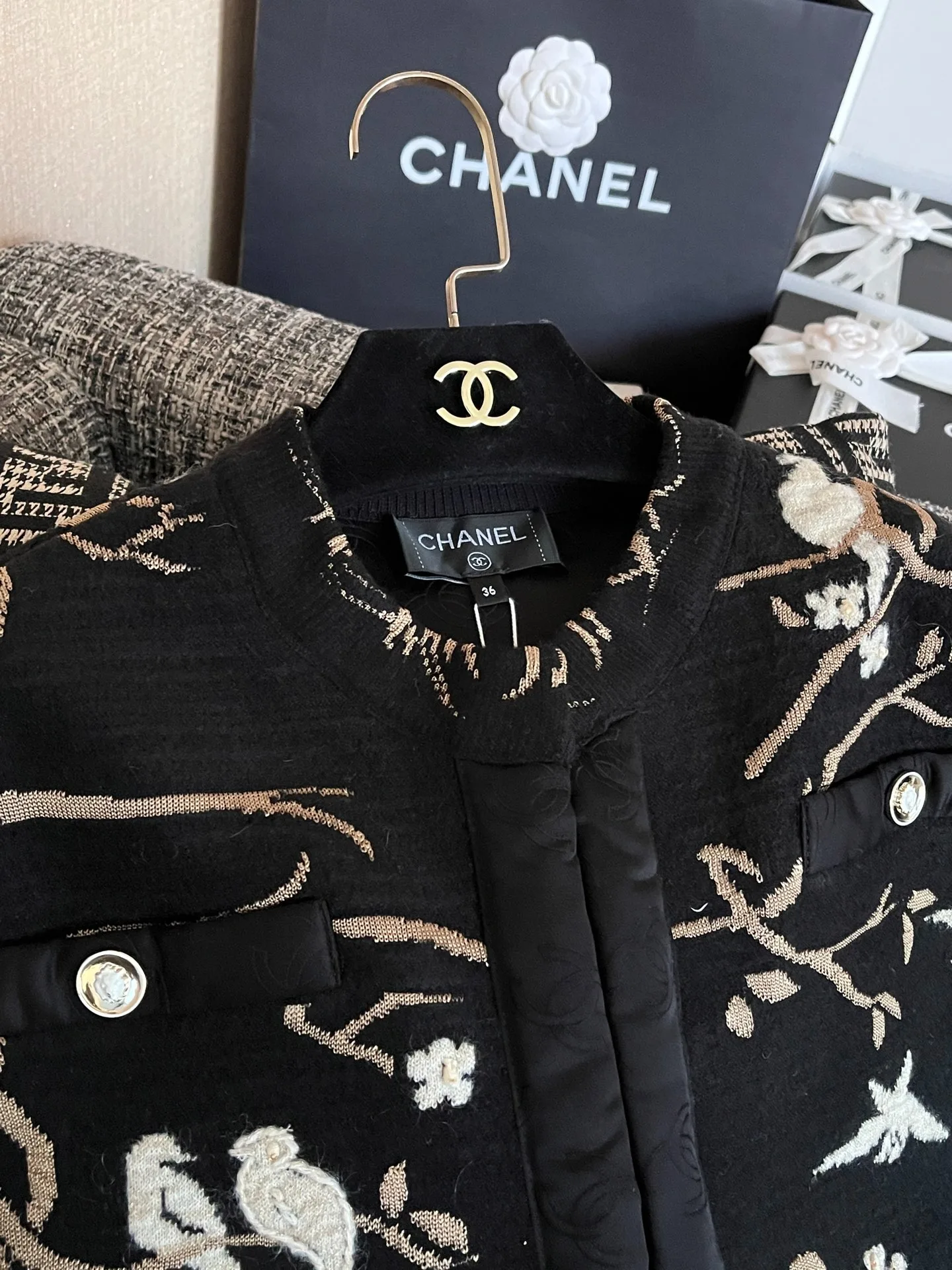 Chanel Cropped Jacket Black - Image 5