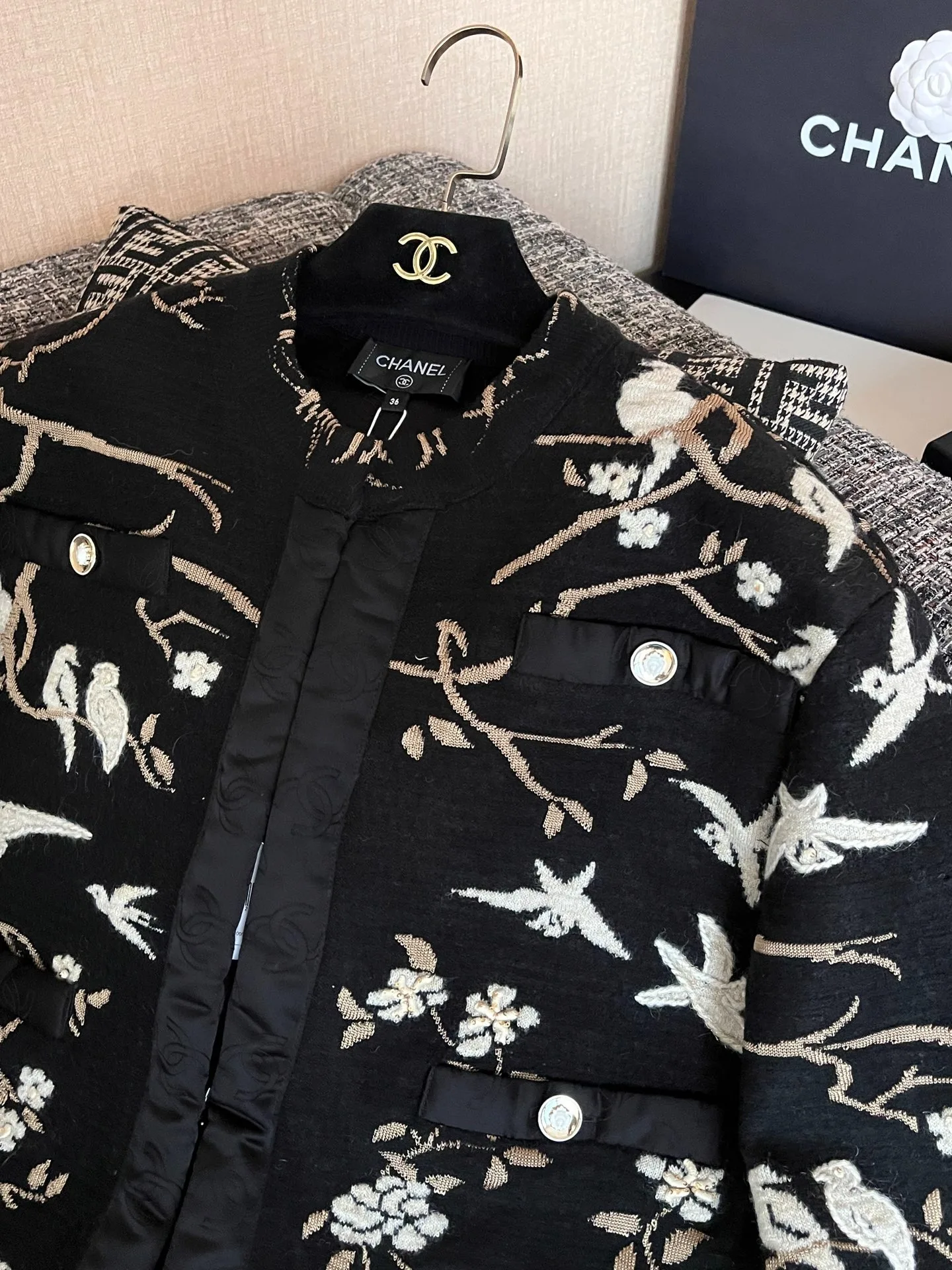 Chanel Cropped Jacket Black - Image 6