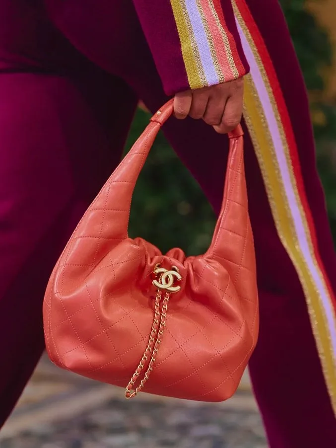 Alternative view of Chanel Hobo Handbag Coral /