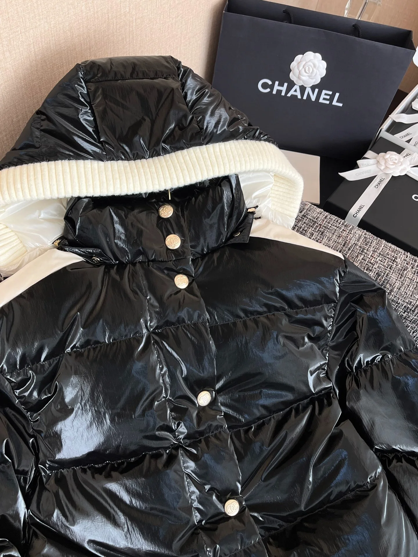 Chanel Puffer Coat Black - Image 9