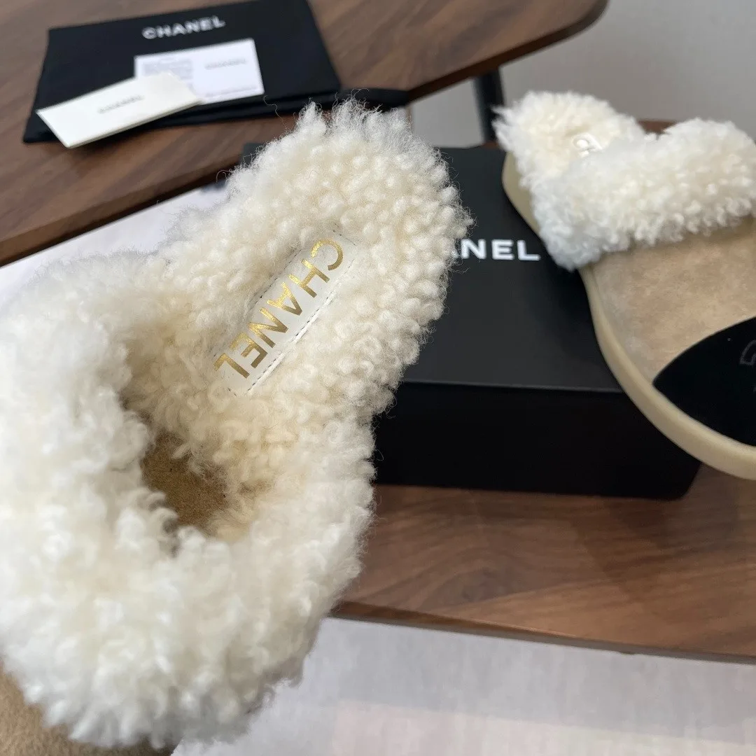 Chanel Shearling Two-Tone Mules Beige/Black - Image 4