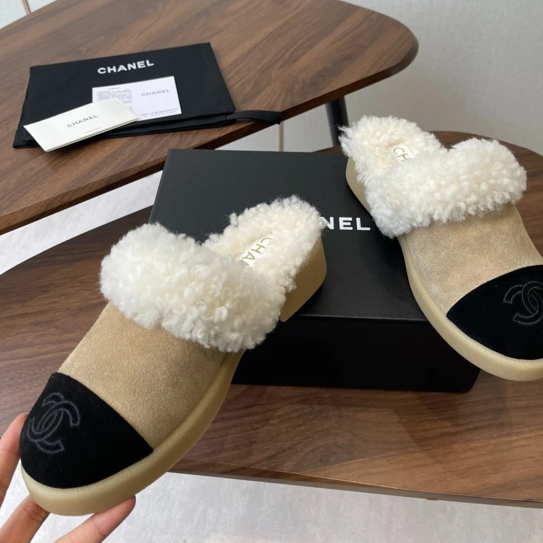 Chanel Shearling Two-Tone Mules Beige/Black - Image 6