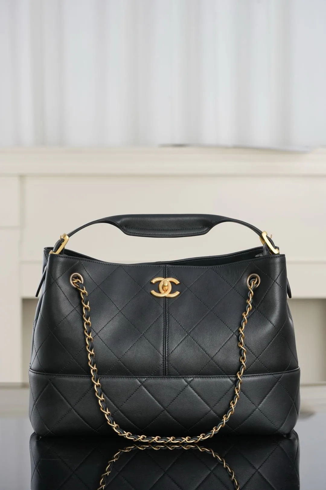 Alternative view of Chanel Shopping Small Tote Bag / Pink Gold Hardware