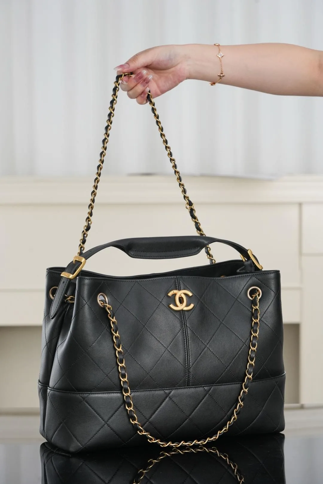 Chanel Shopping Small Tote Bag / Pink Gold Hardware - Image 5