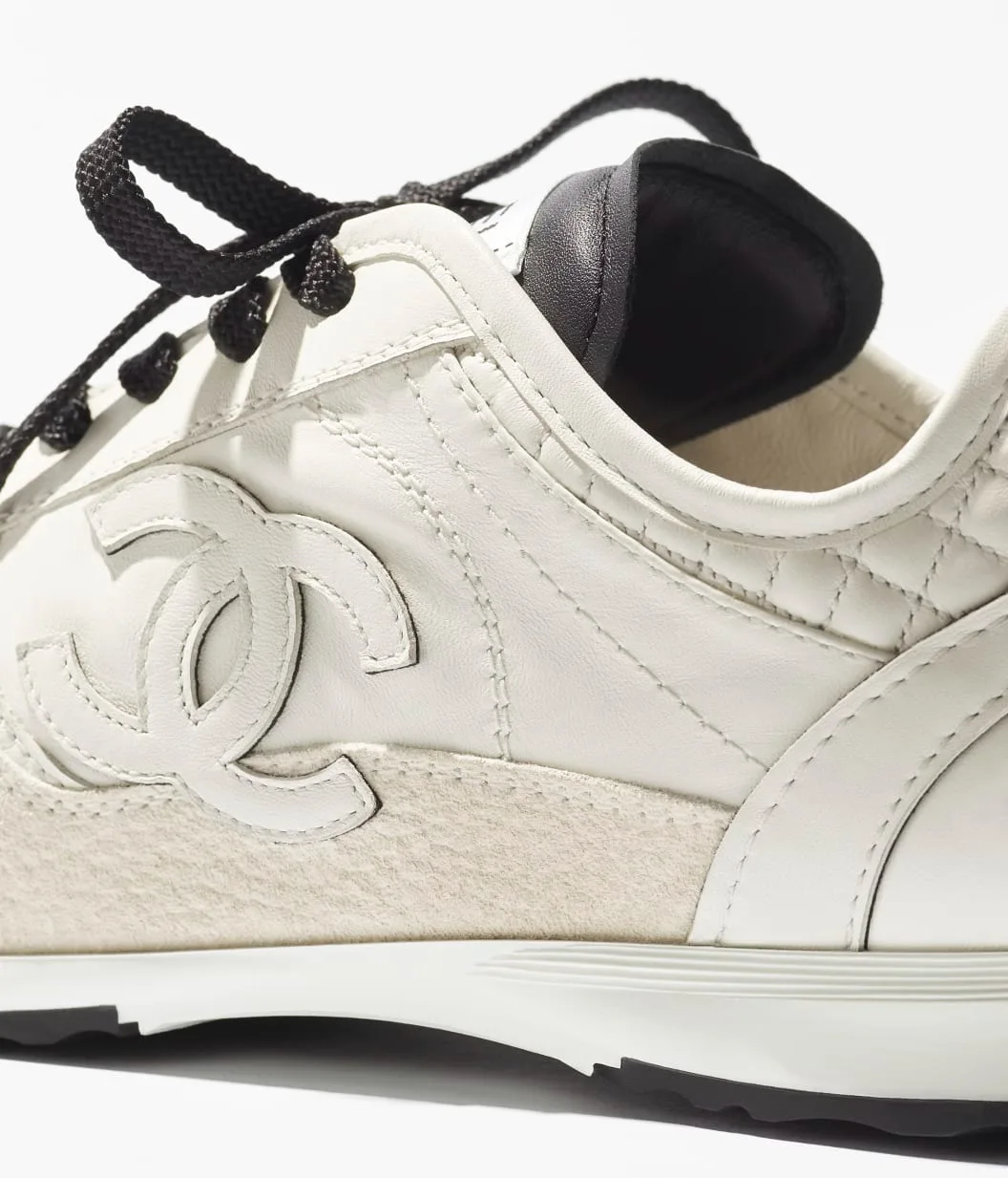 Chanel Sneakers White/Black --NAFGP - Image 4