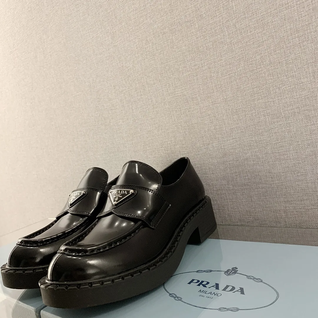 Prada Chocolate Patent Loafers Black / 1D246M_JHR_F0002_F_B050 - Image 5
