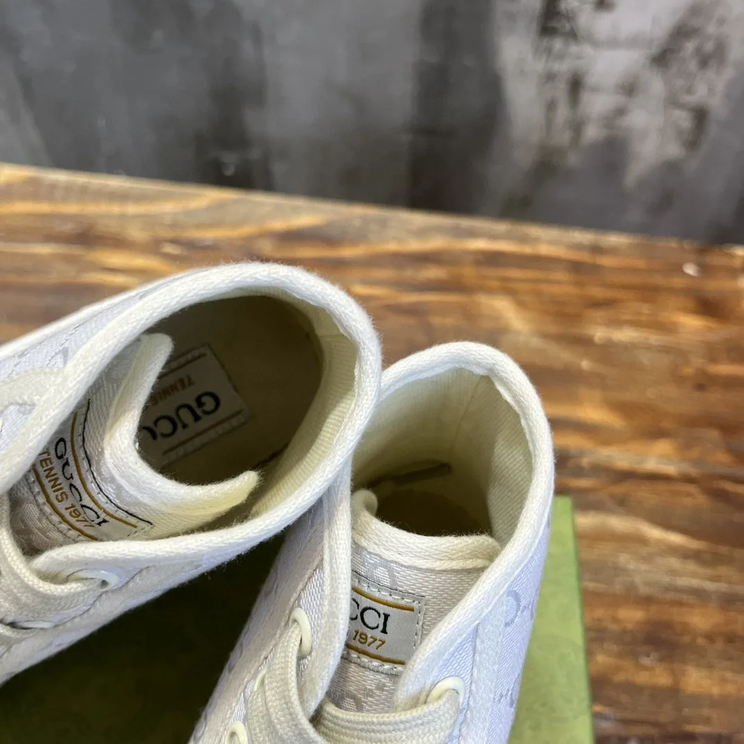 Gucci Chunky Sneaker Light Blue - Image 2