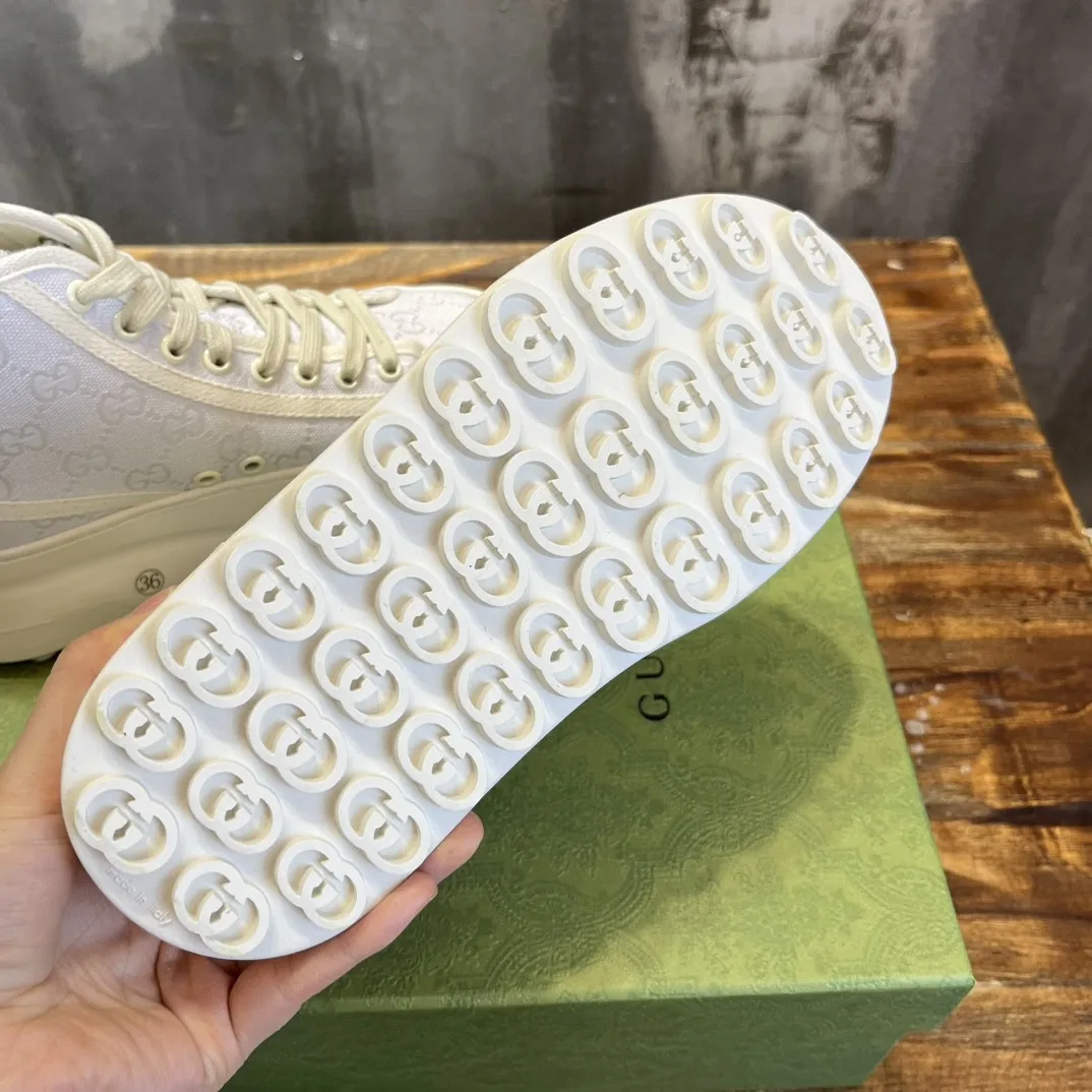 Gucci Chunky Sneaker Light Blue - Image 4