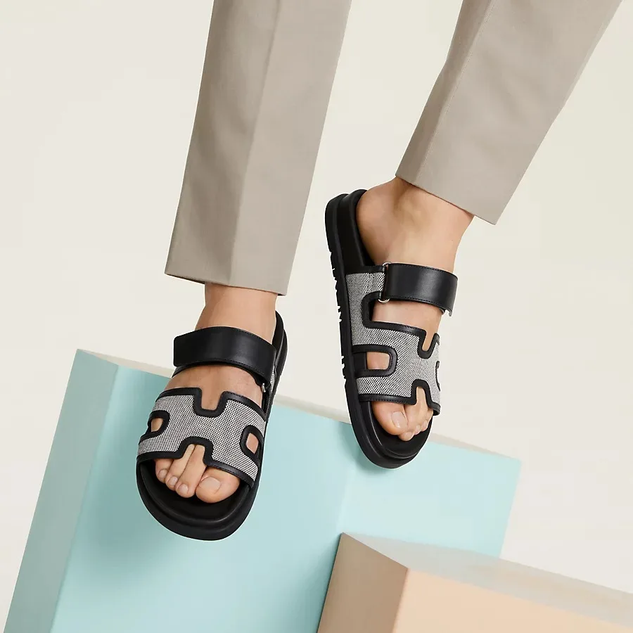 Alternative view of Hermes Chypre Sandals Prunoir/ Noir