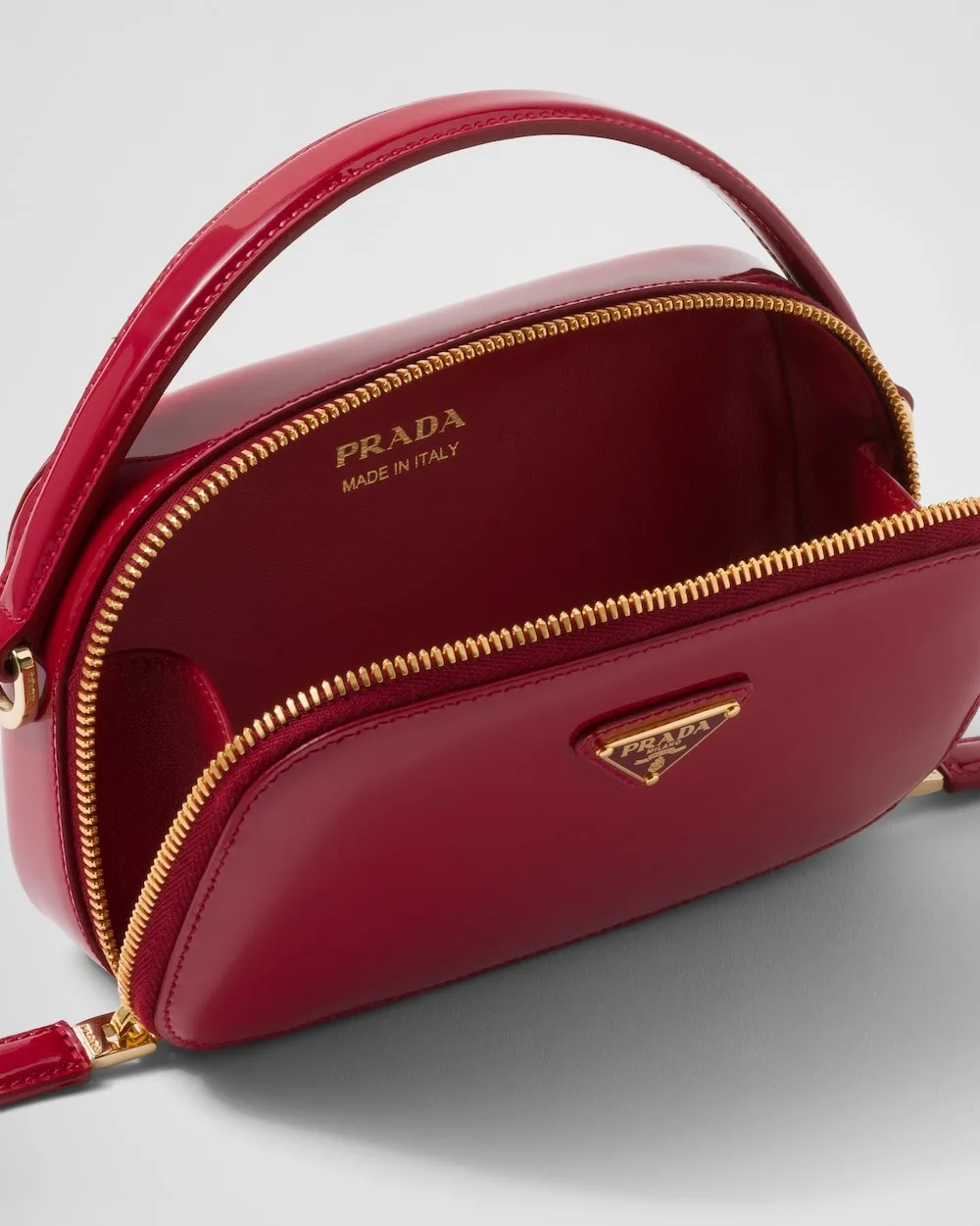 Prada Odette Patent Leather Mini-Bag Cherry Red 1BH206_069_F0E06_V_OVM - 6.8 Inches / - Image 3