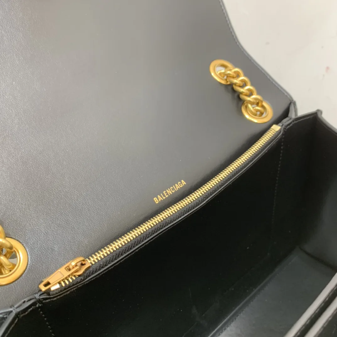 Alternative view of Crush Medium Chain Bag In Black /