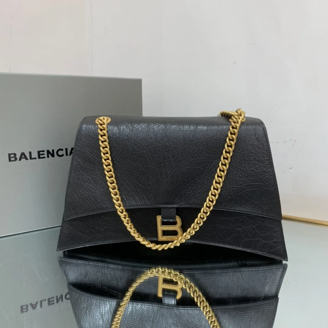Crush Medium Chain Bag In Black / - Image 5