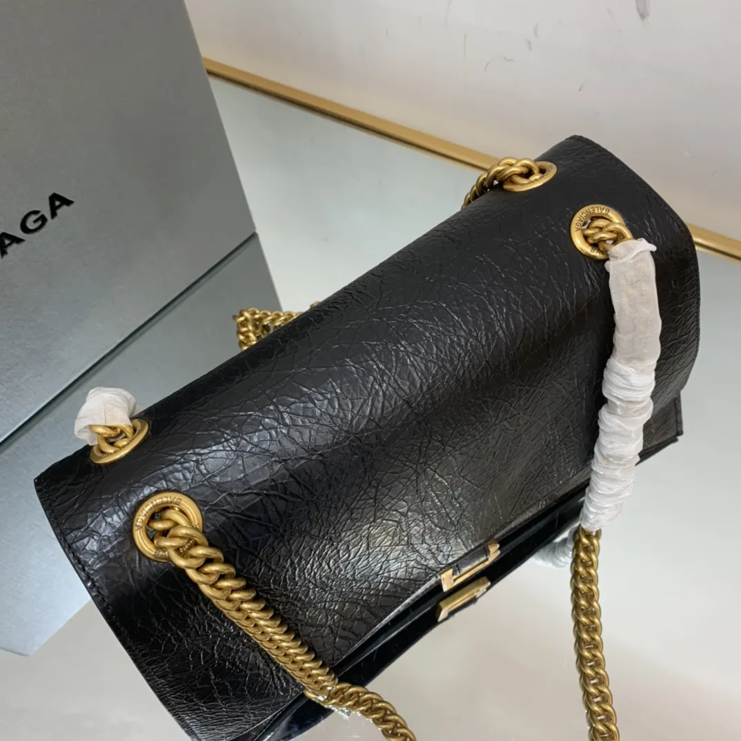 Crush Medium Chain Bag In Black / - Image 6