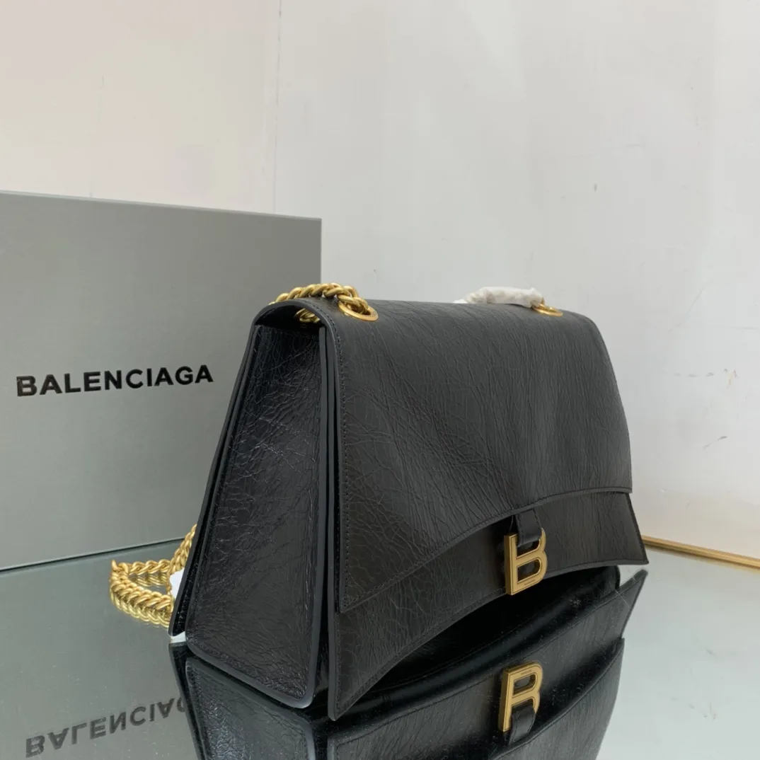 Crush Medium Chain Bag In Black / - Image 7
