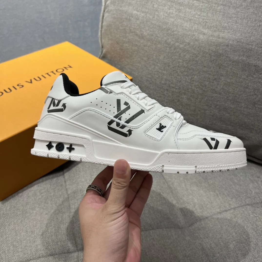 Louis Vuitton LV Trainer Sneaker Black LV 1AAGY7 - Image 9