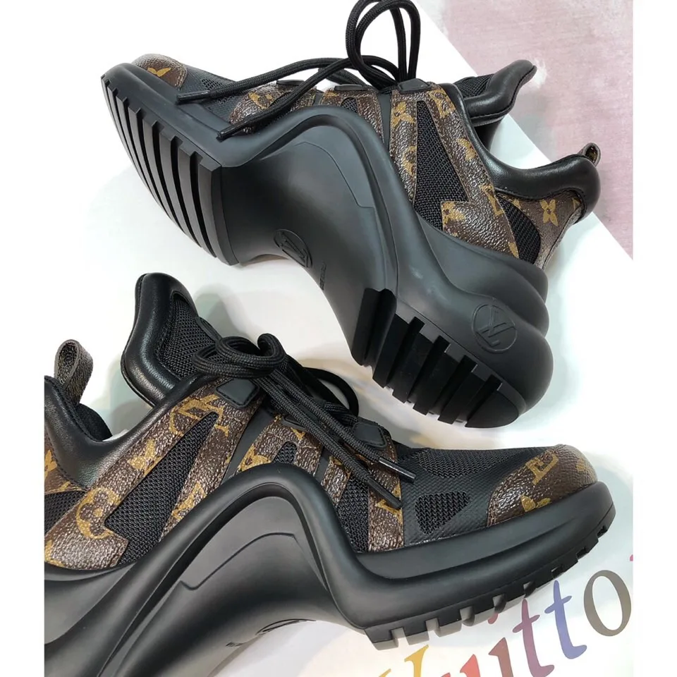 Louis Vuitton LV Archlight Sneaker Black 1A43LL - Image 9