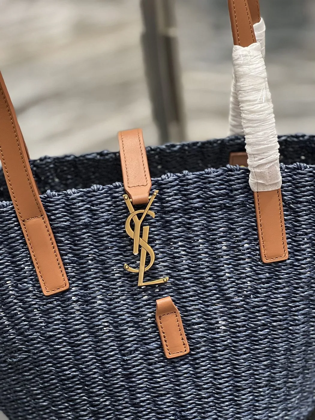 Saint Laurent Panier Medium Bag Blue - Image 4