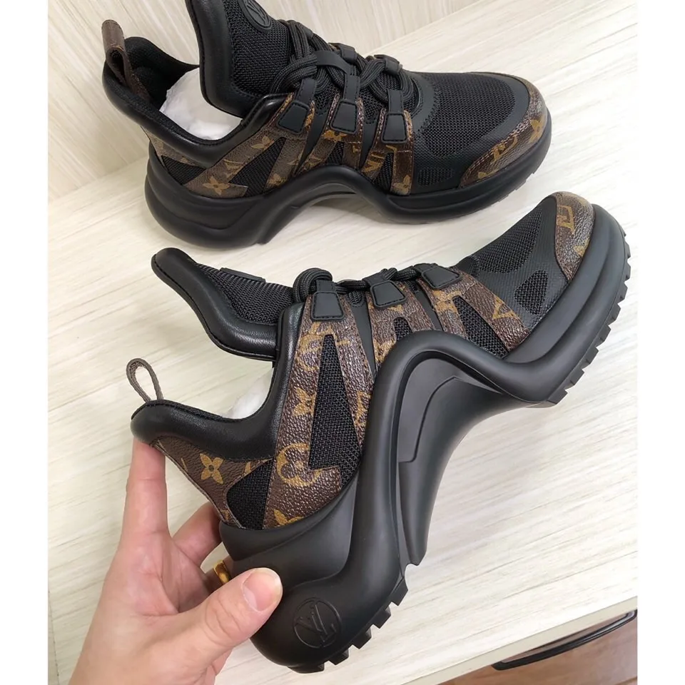 Louis Vuitton LV Archlight Sneaker Black 1A43LL - Image 8