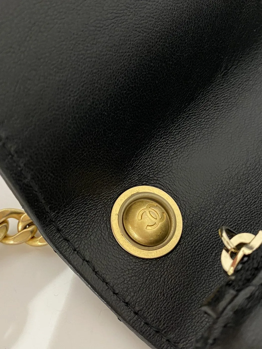 Chanel Wallet With Strap Black - Image 3