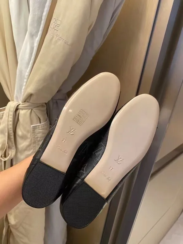 Alternative view of Louis Vuitton Women’s Joy Ballerina Black