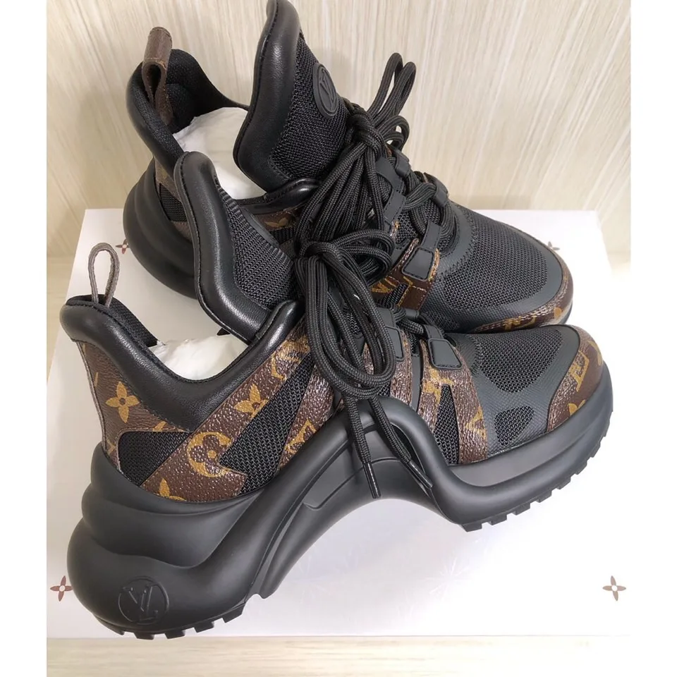 Louis Vuitton LV Archlight Sneaker Black 1A43LL - Image 7