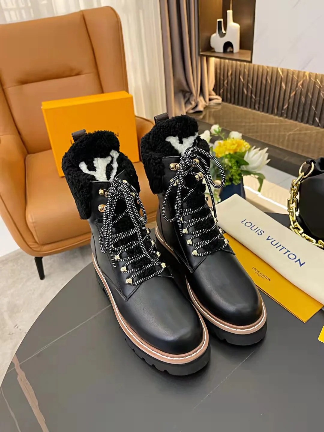 Louis Vuitton Women’s