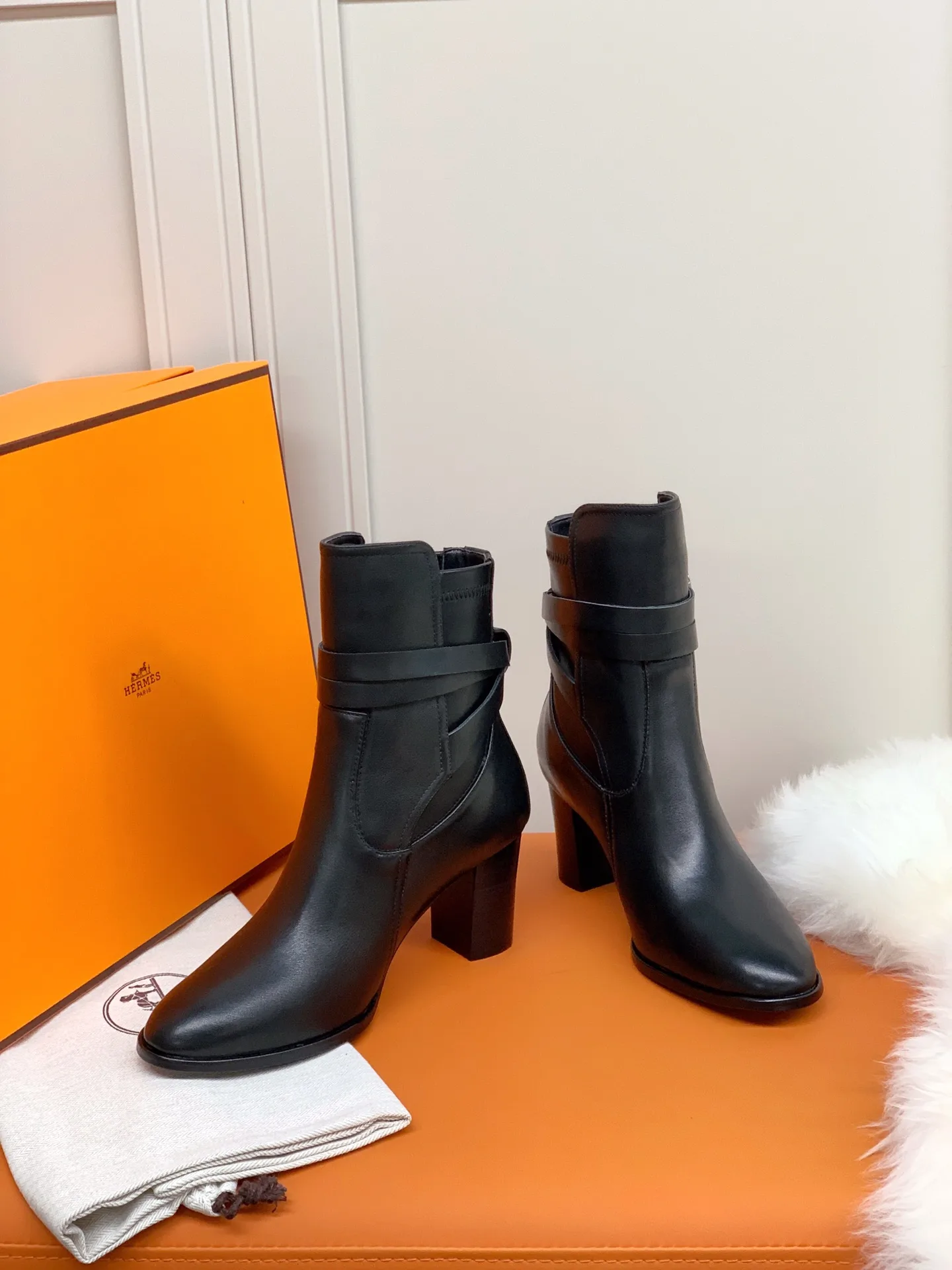 Hermes Frenchie 70