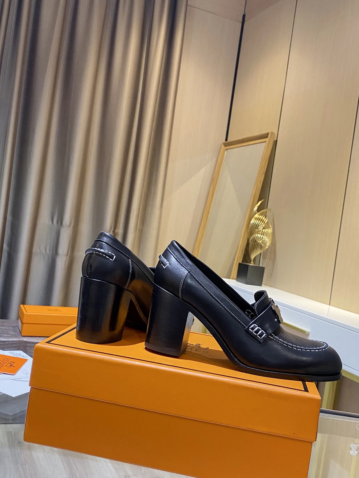 Hermes Shoes Heel Black / - Image 3