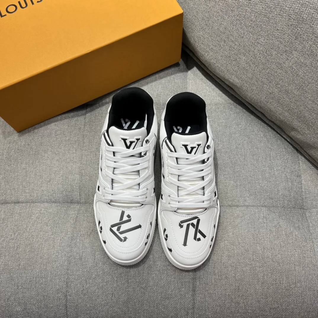 Louis Vuitton LV Trainer Sneaker Black LV 1AAGY7 - Image 3
