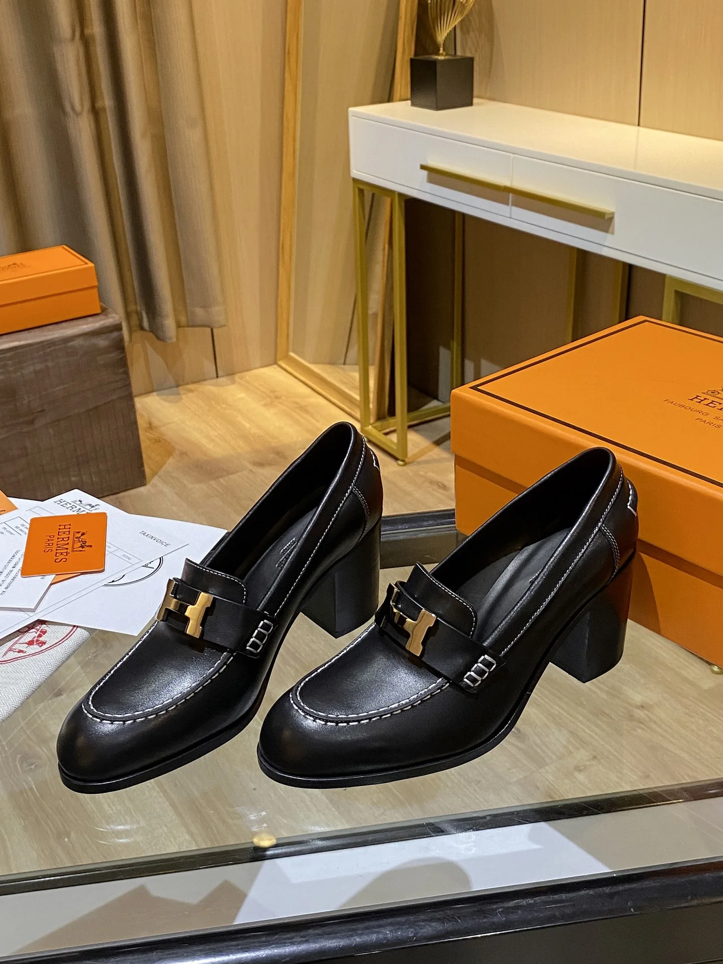 Alternative view of Hermes Shoes Heel Black /