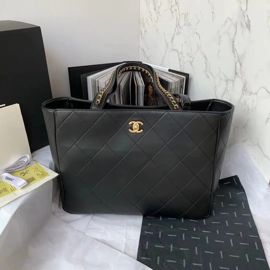 Chanel Shopping Bag