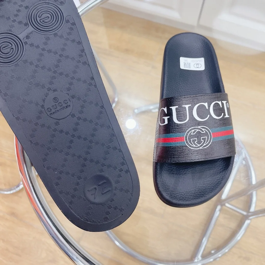 Gucci Women’s Logo Rubber Slide With Web Black - Image 5