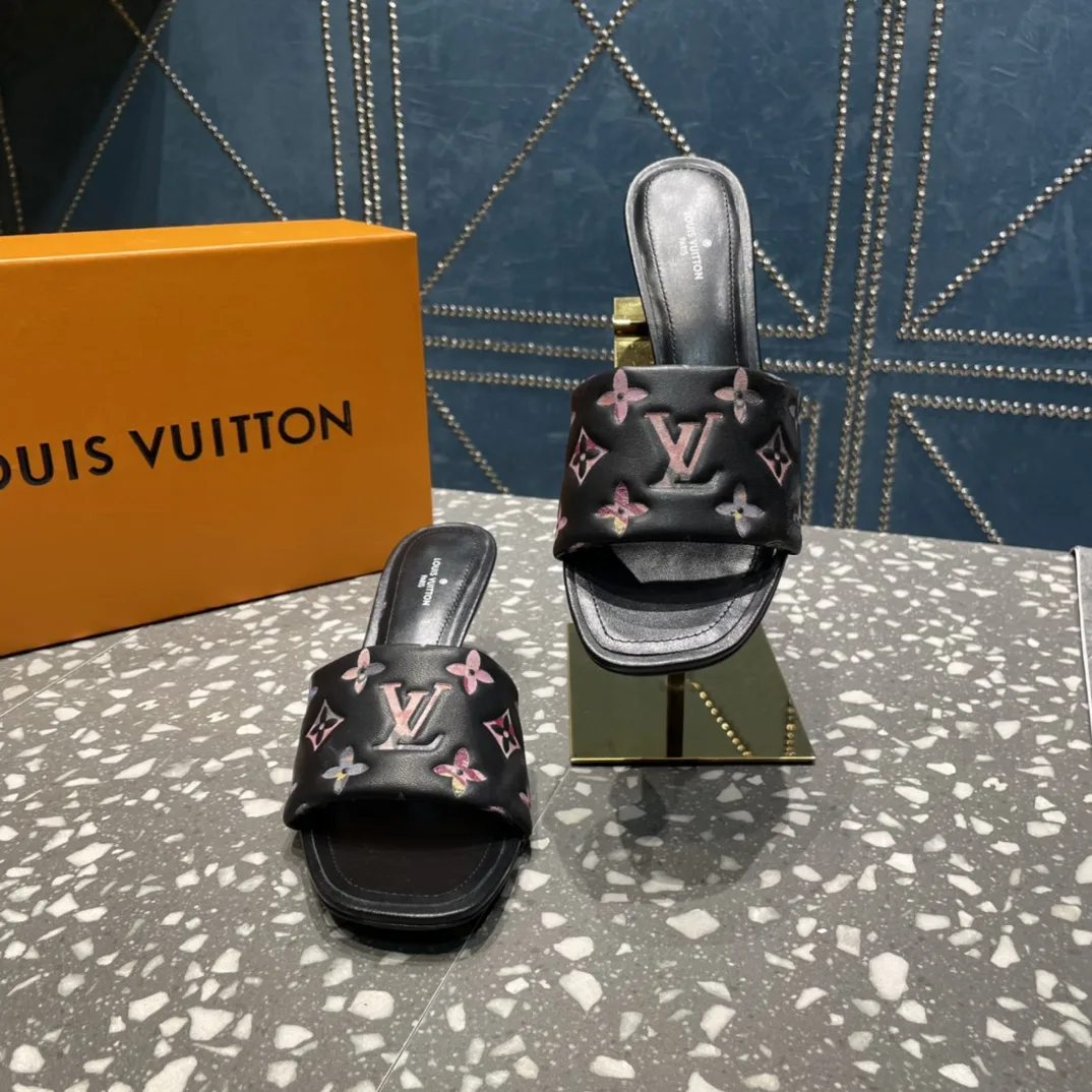 Alternative view of Louis Vuitton Women’s Revival Mule Black