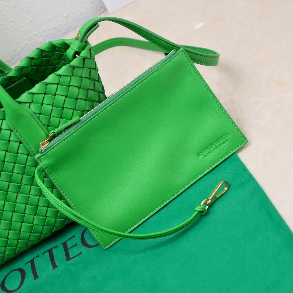 Bottega Veneta Mini Cabat Green - Image 4
