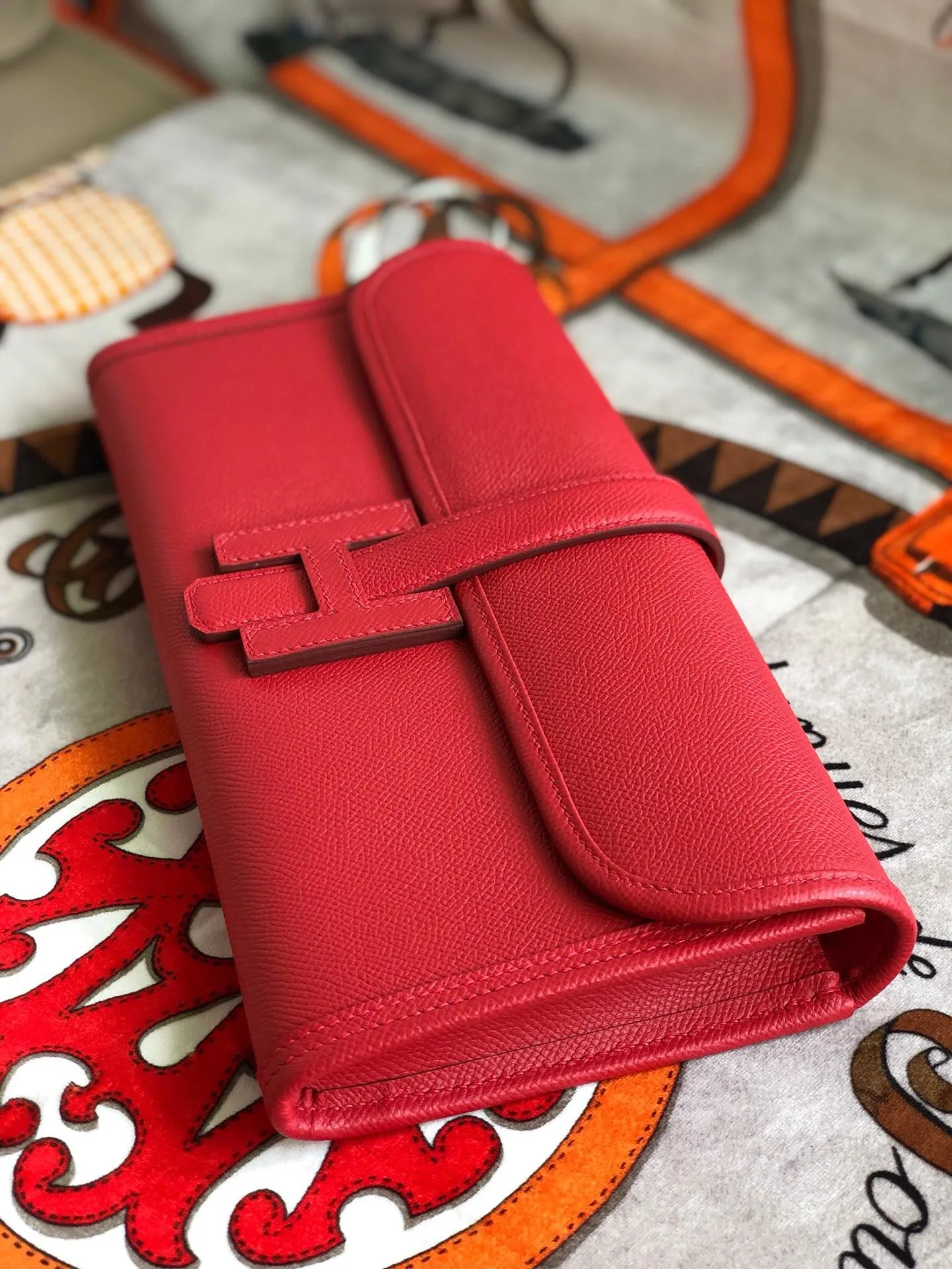 Alternative view of Hermes Jige Elan 29 Clutch Wallet / Red