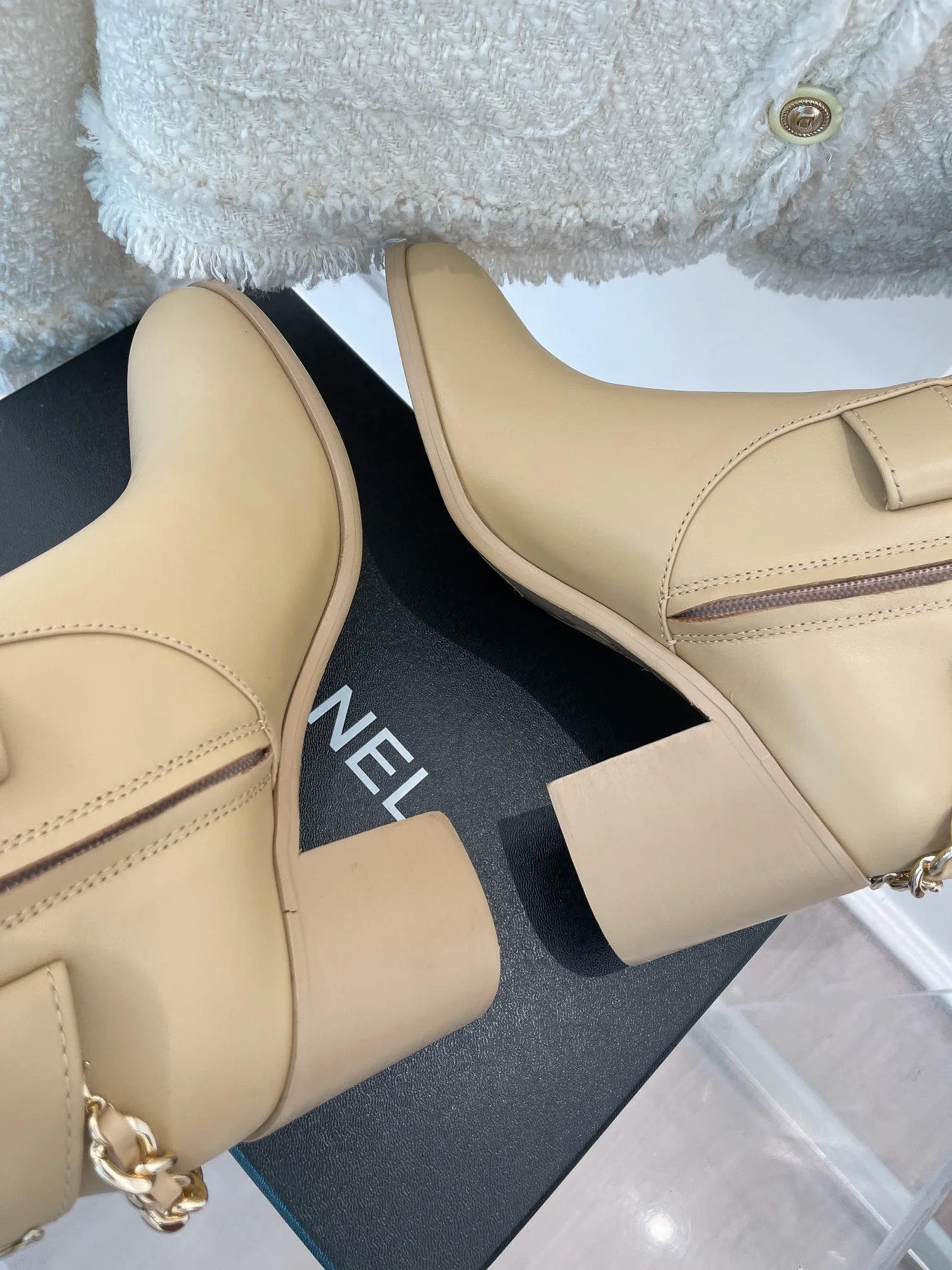 Alternative view of Chanel High Boots With Chain Beige /