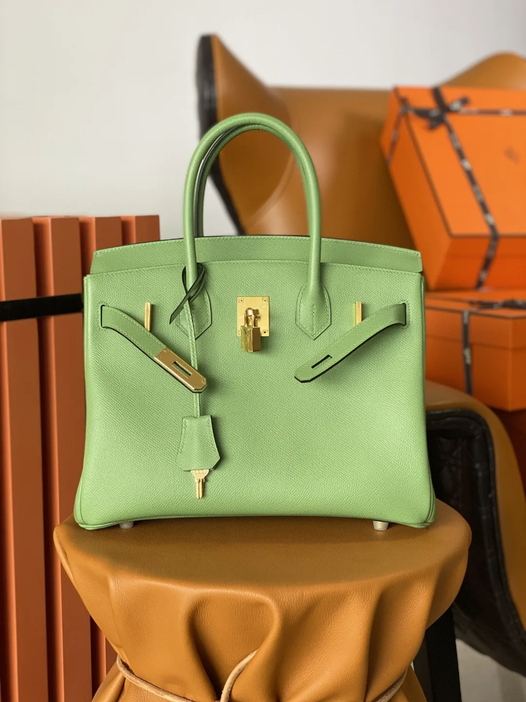 Hermes Birkin Top Handle Bag / Nata Swift Green Gold Hardware - Image 5