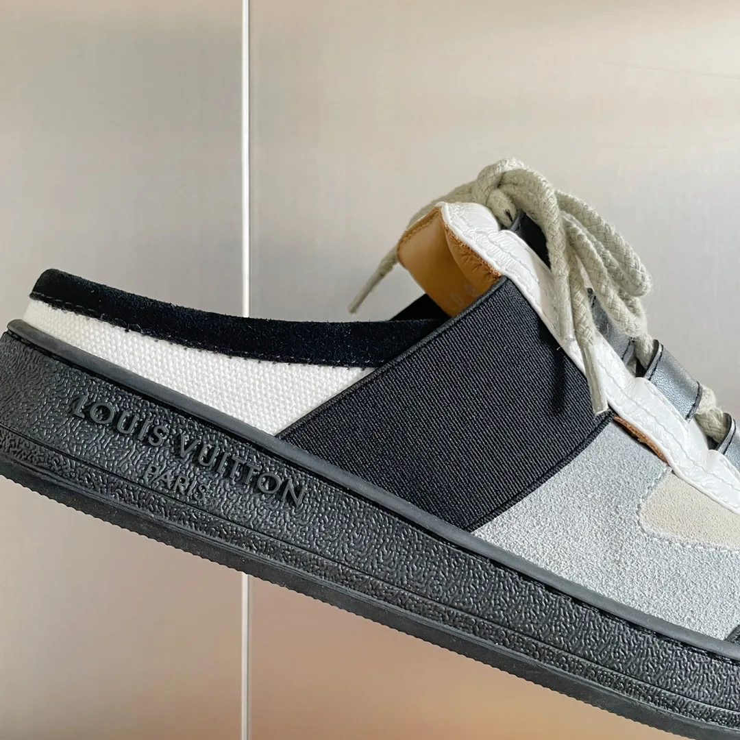 Alternative view of Louis Vuitton Women’s Lous Sneakers Black