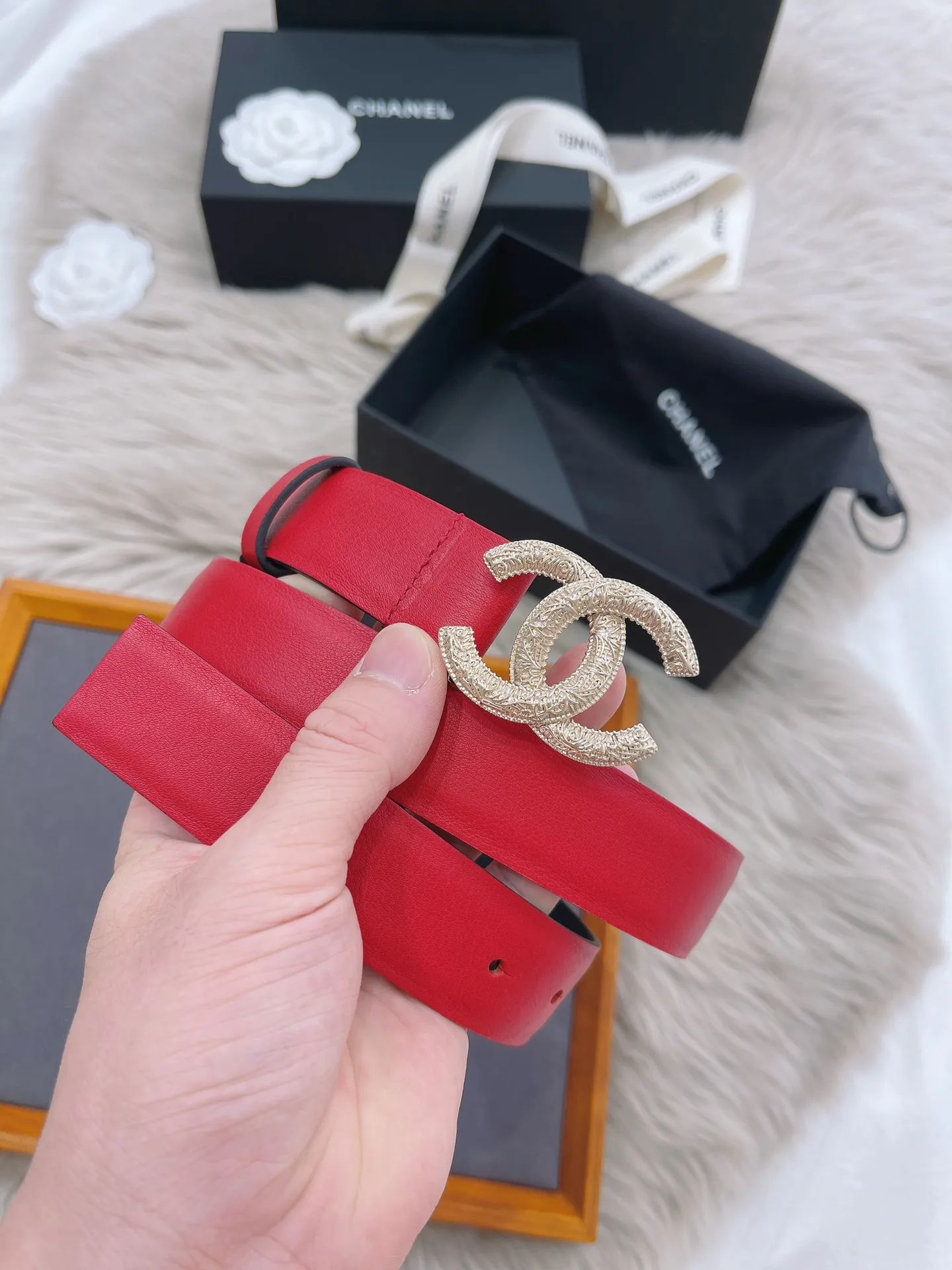 Chanel Attach Stone Metal CC Belt Red - Image 4