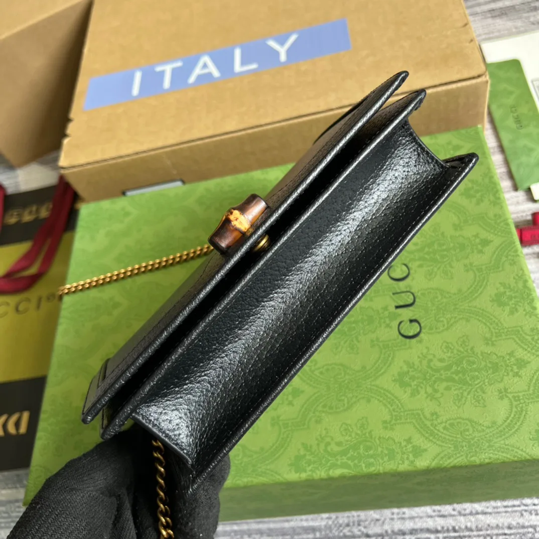 Gucci Diana Mini Bag With Bamboo Black - Image 5