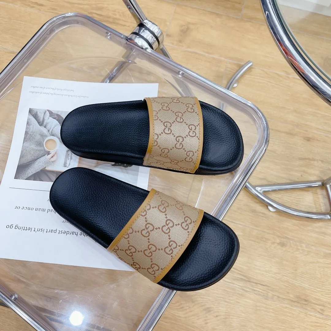 Gucci Women’s GG Slide Sandal Black And Brown - Image 3