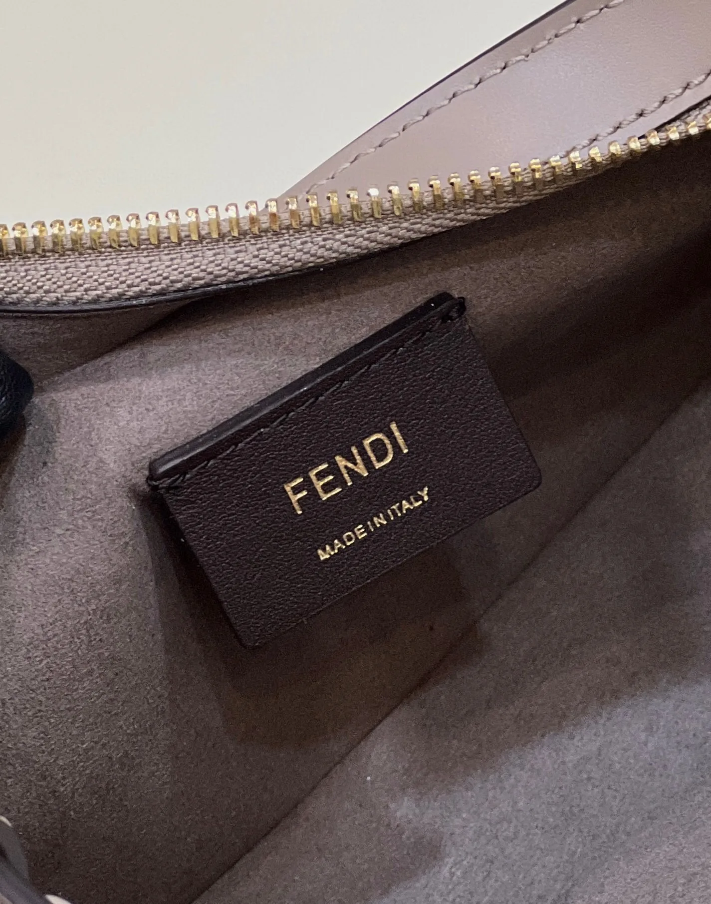 Fendi OLock Swing Dove Gray Tapestry Fabric Bag For Woman / - Image 8