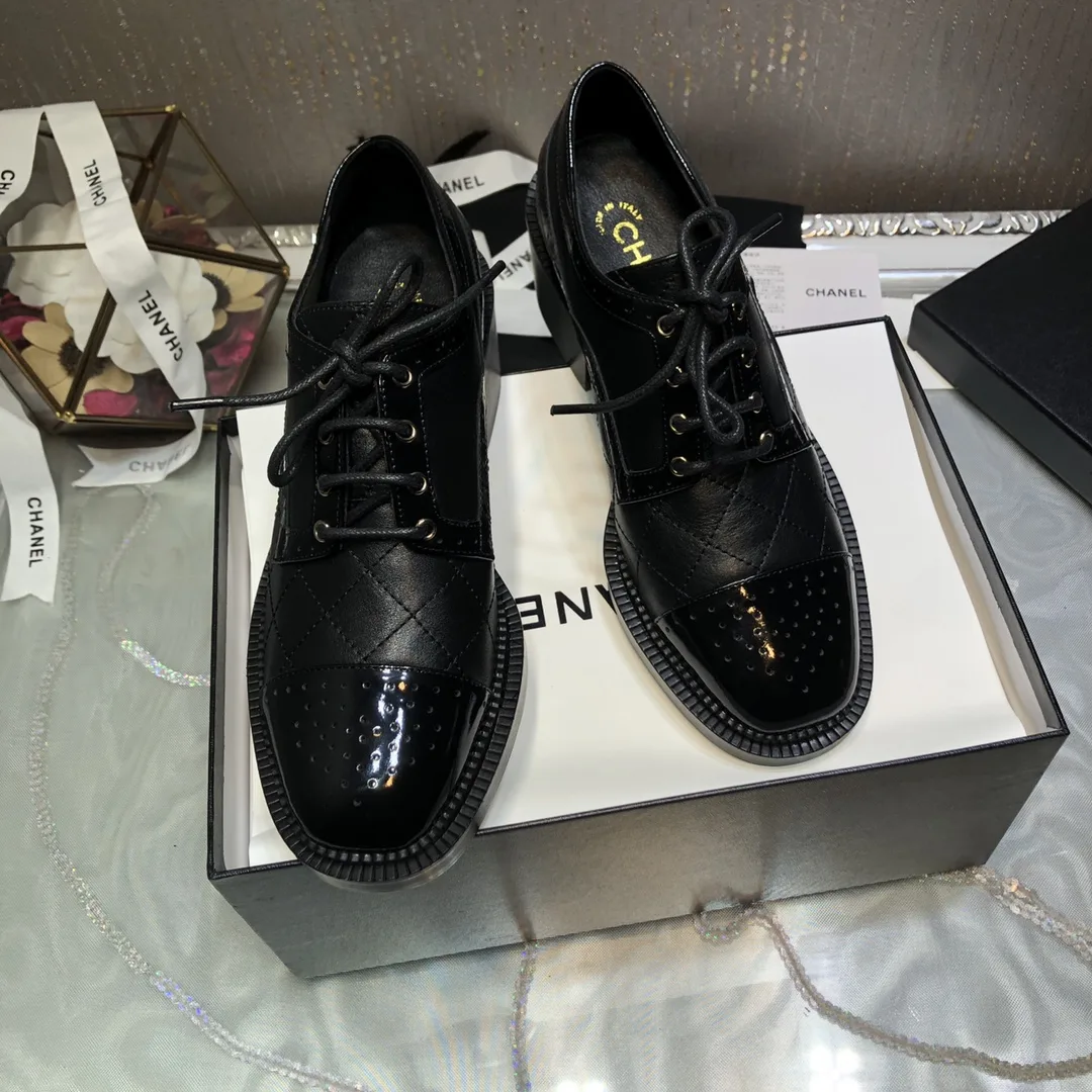 Chanel Women’s Laced