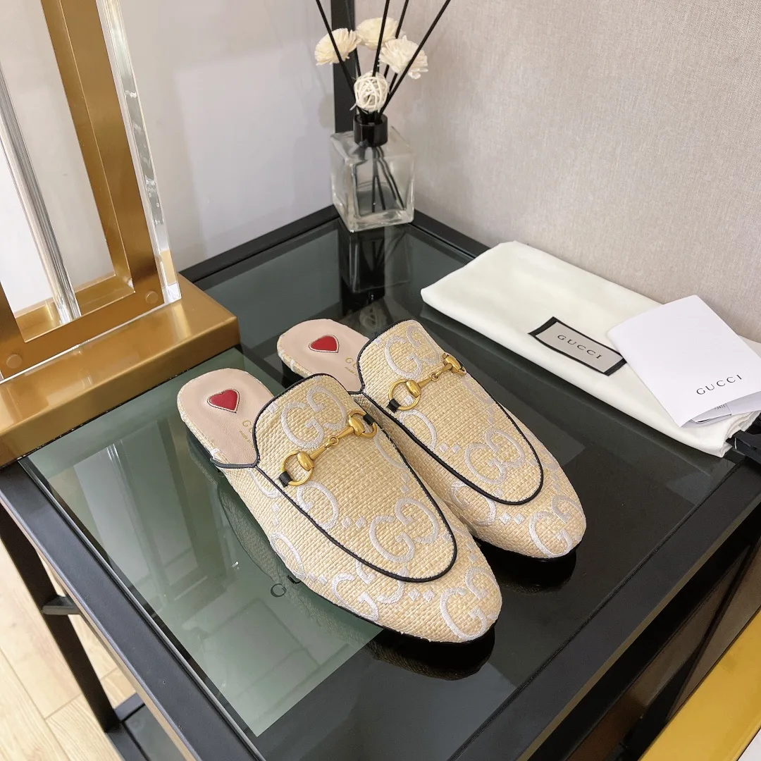Gucci Women’s GG