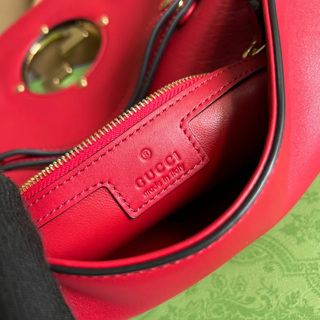 Gucci Blondie Medium Shoulder Bag / Red Gold Hardware - Image 10