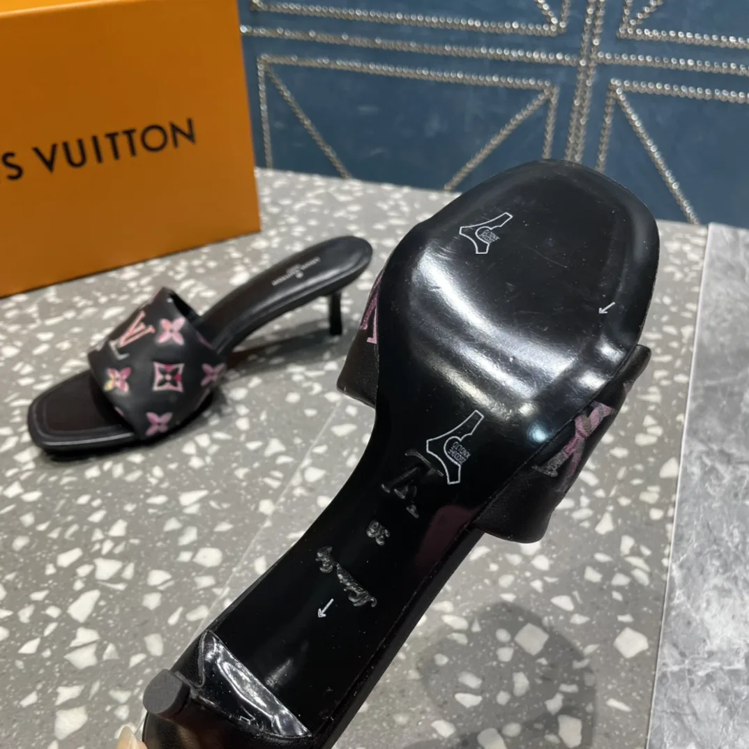 Louis Vuitton Women’s Revival Mule Black - Image 4
