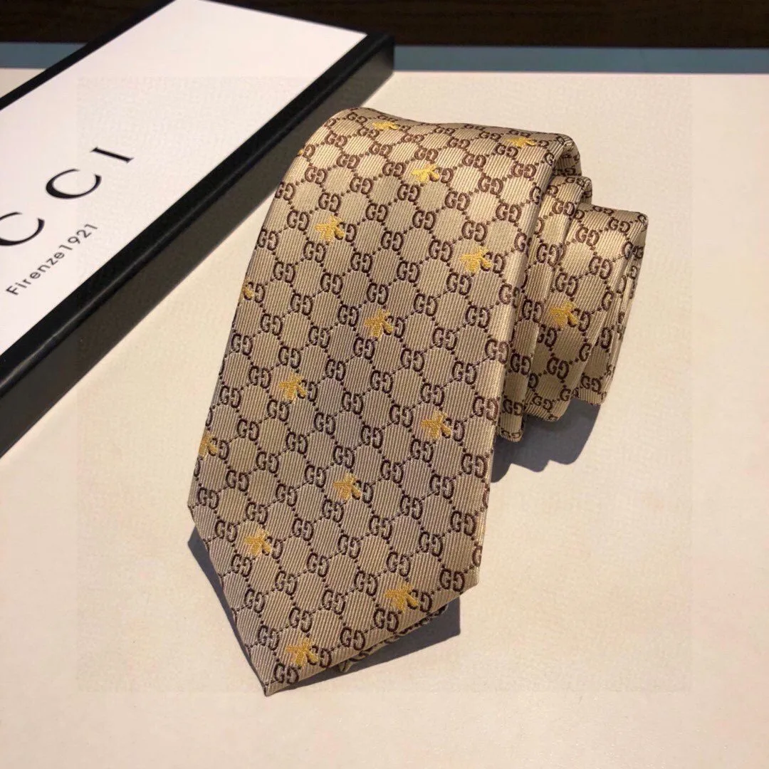 Alternative view of Gucci GG Bees Silk Tie Beige GG Men