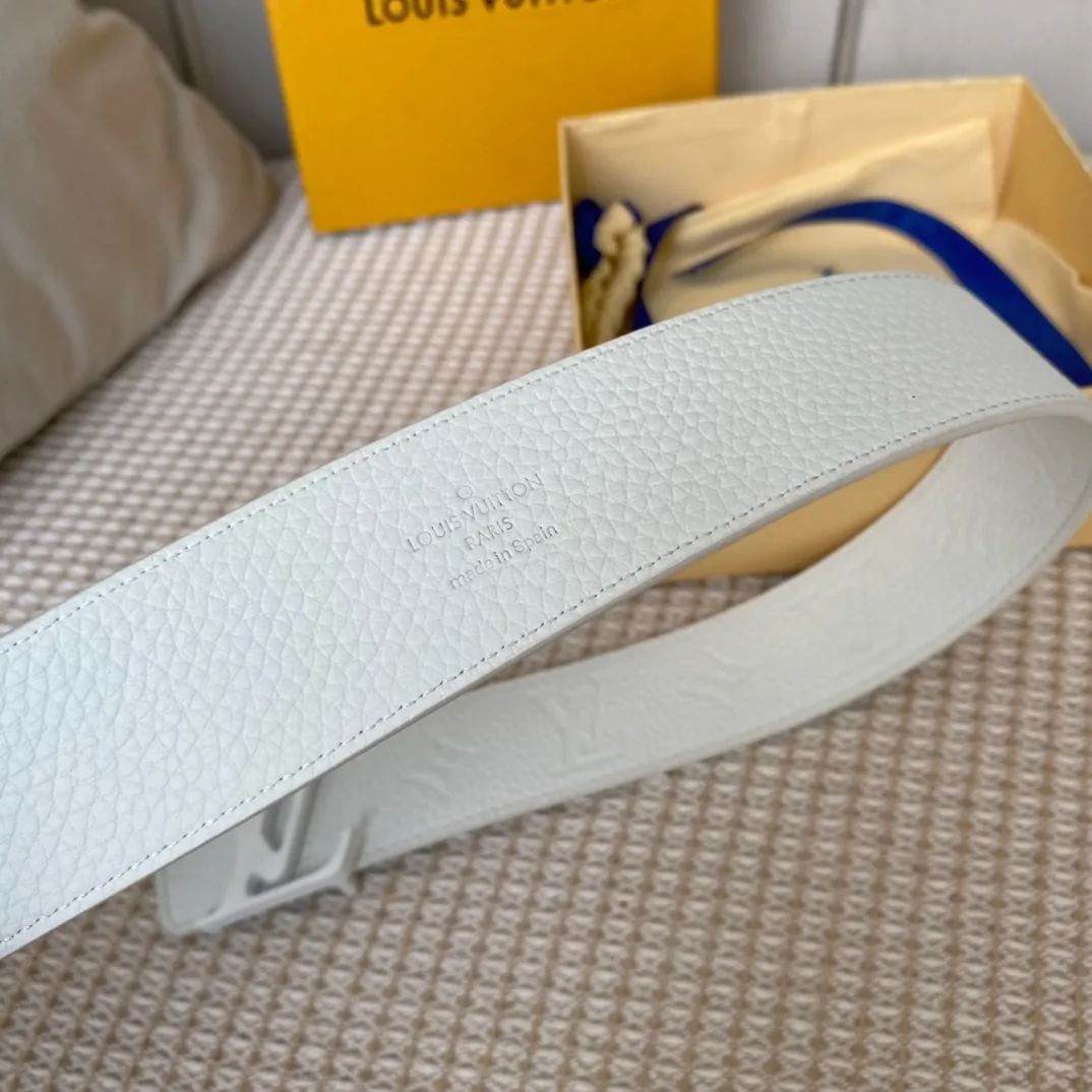 Louis Vuitton Iconic Reversible LV Belt White LV Women - Image 3