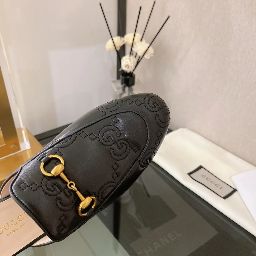 Alternative view of Gucci Women’s GG Matelasse Princetown Slipper Black
