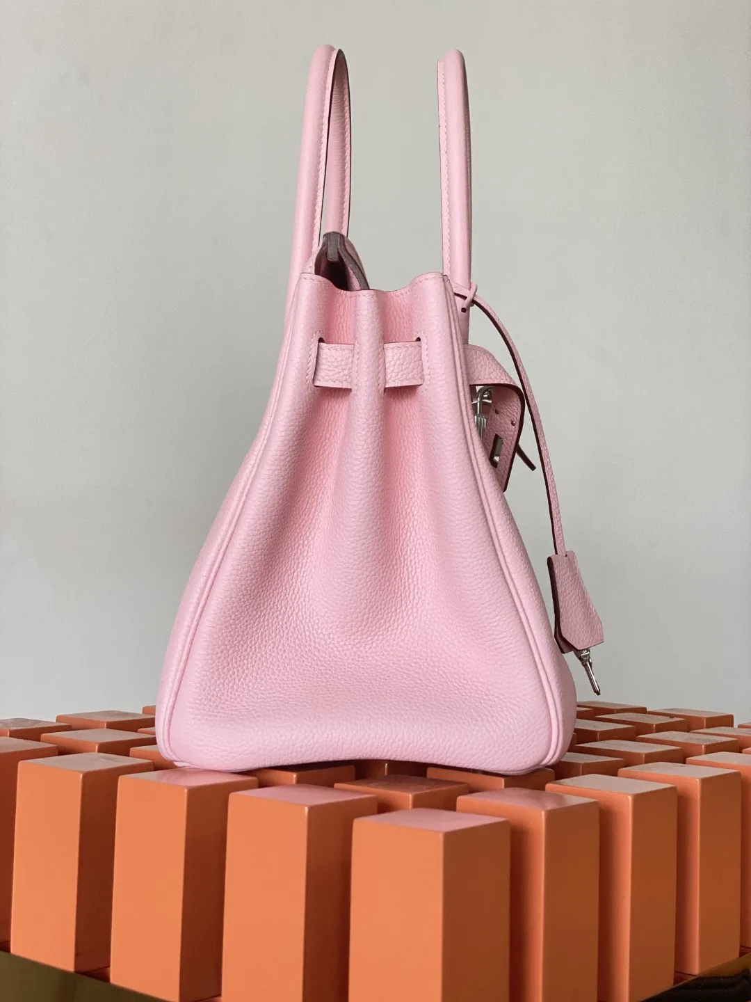 Hermes Birkin Top Handle Bag / Nata Swift Pink Silver Hardware - Image 5